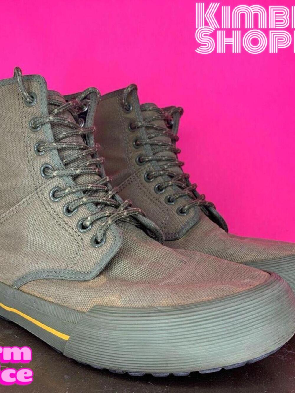 Dr. Martens Winsted Waxy Canvas Green Lace Up Boot US 7 UK 5 EU 38